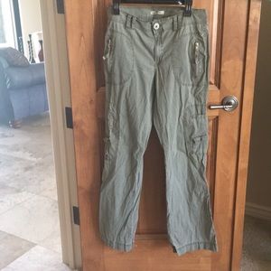 Cute green cargo pants